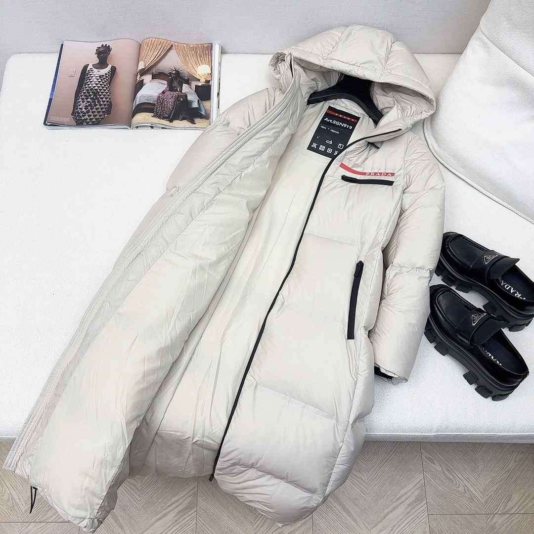 Vibrant Prada Down Jackets 172834