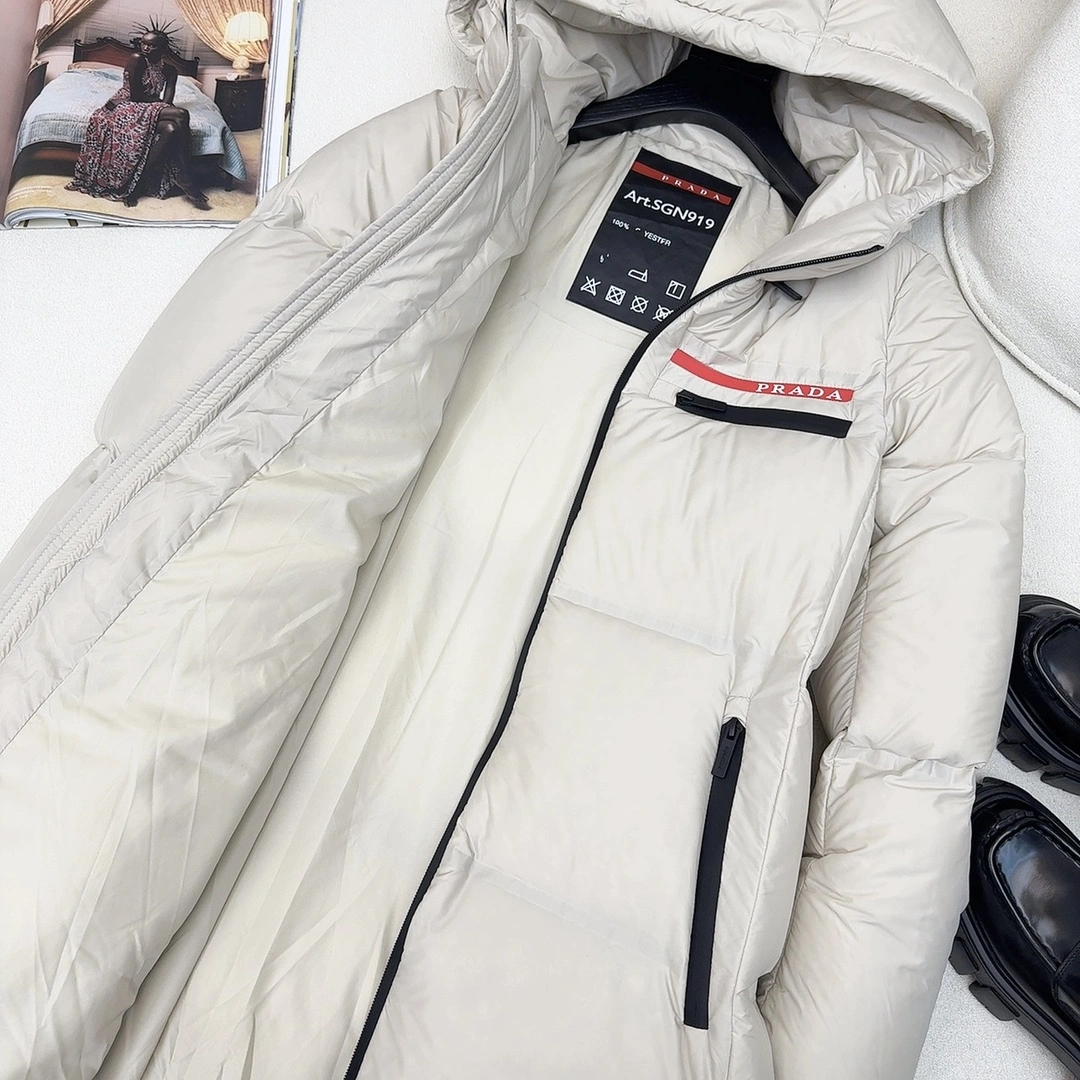 Vibrant Prada Down Jackets 172834