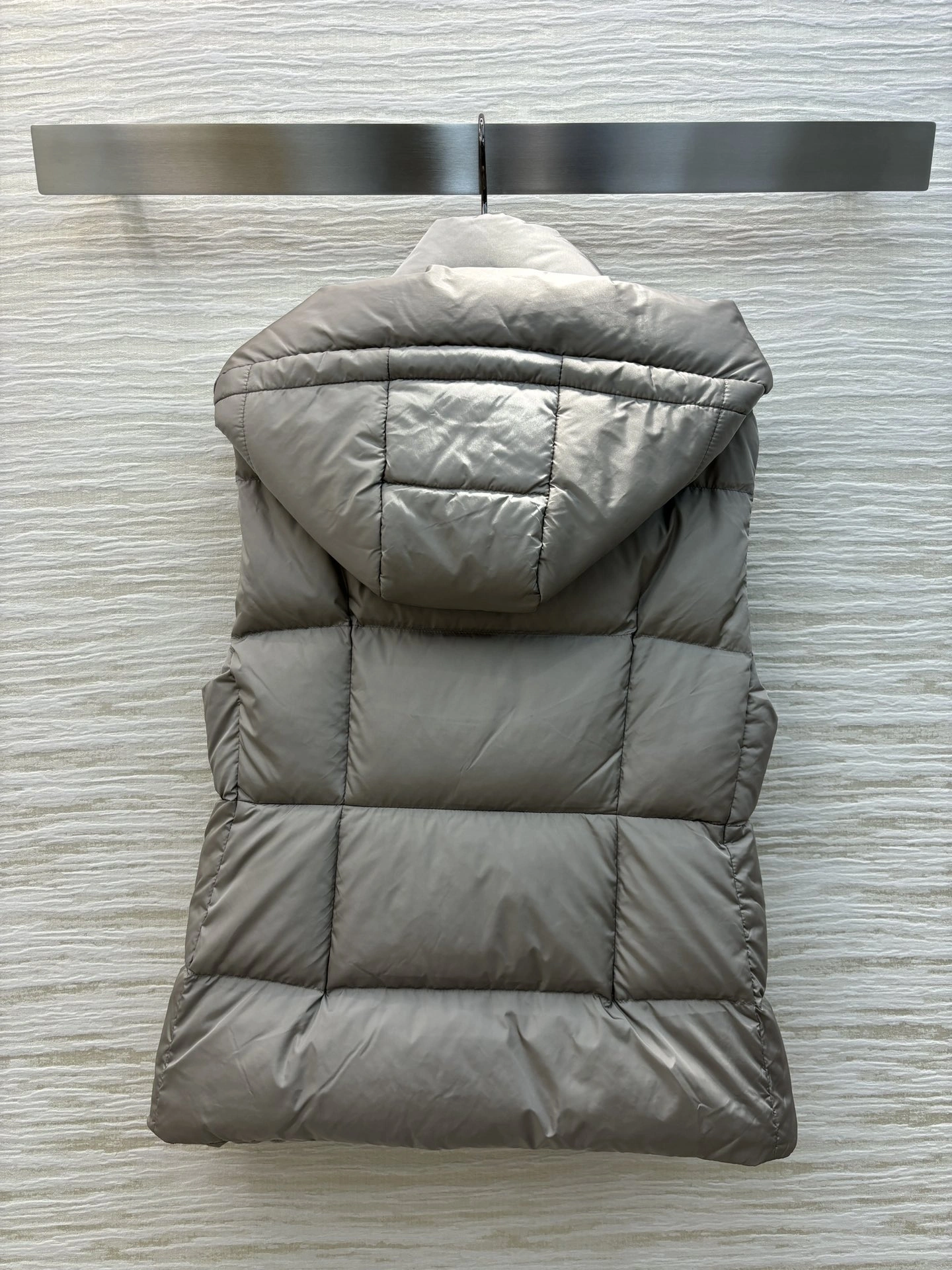 ModernLook Prada Down Jackets 172776