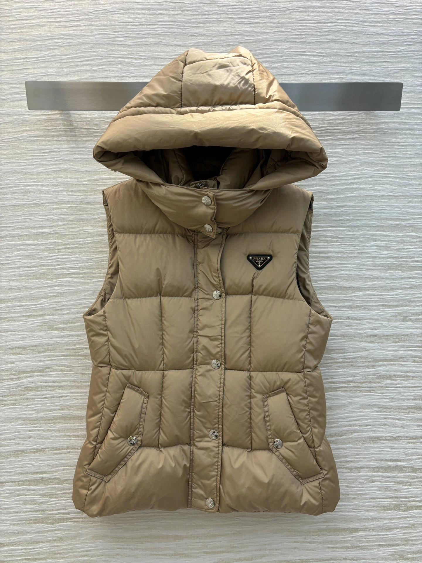 TechFriendly Prada Down Jackets 172832