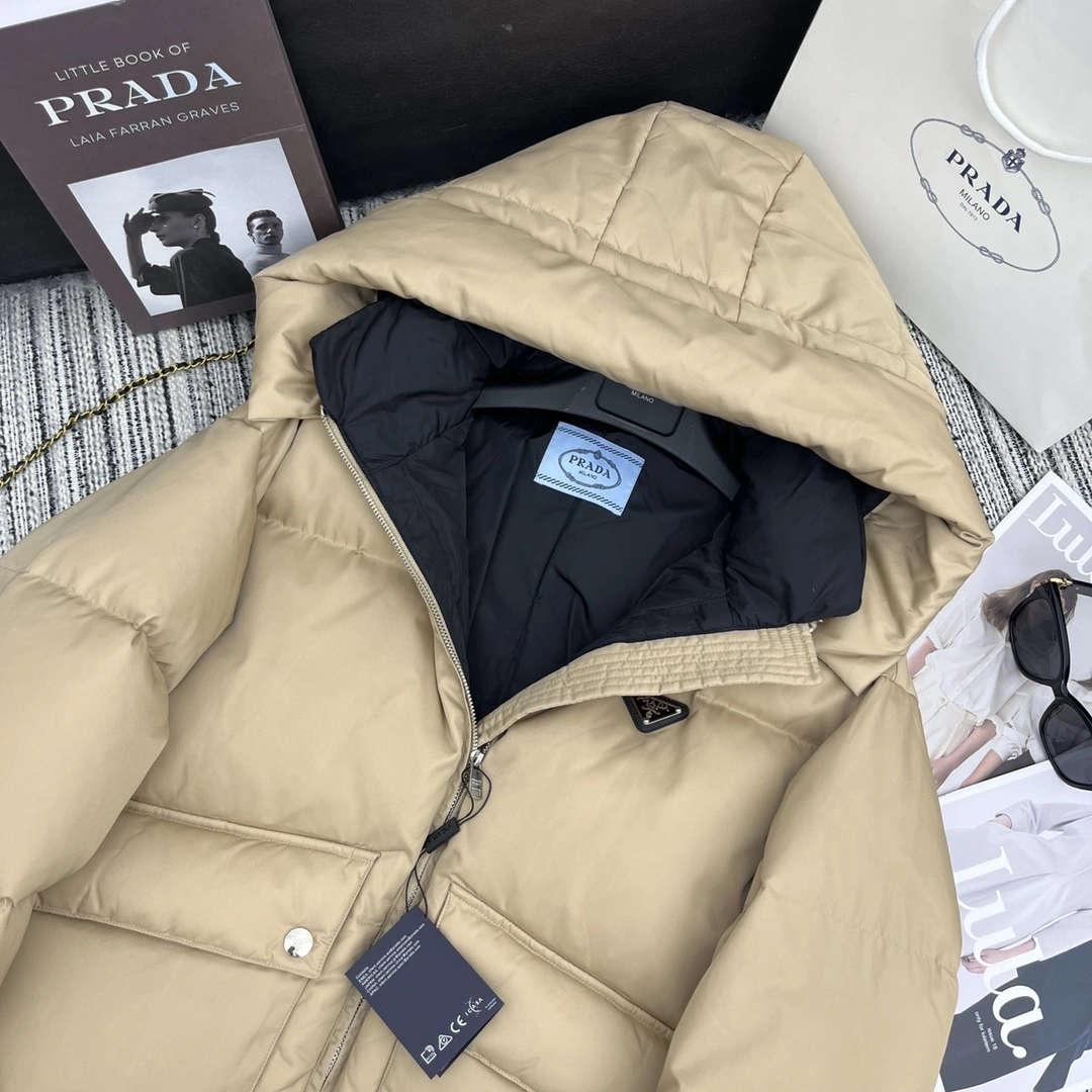 Seasonal Prada Down Jackets 172773