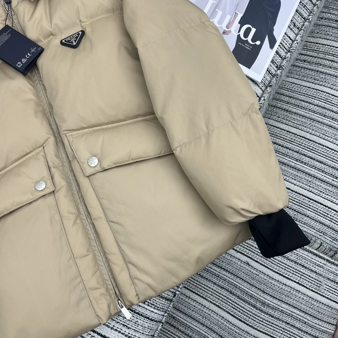 Seasonal Prada Down Jackets 172773
