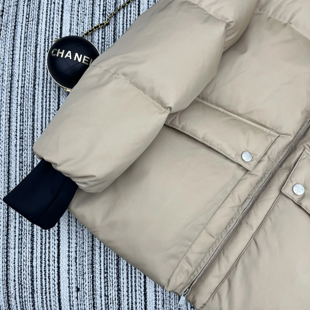 Seasonal Prada Down Jackets 172773