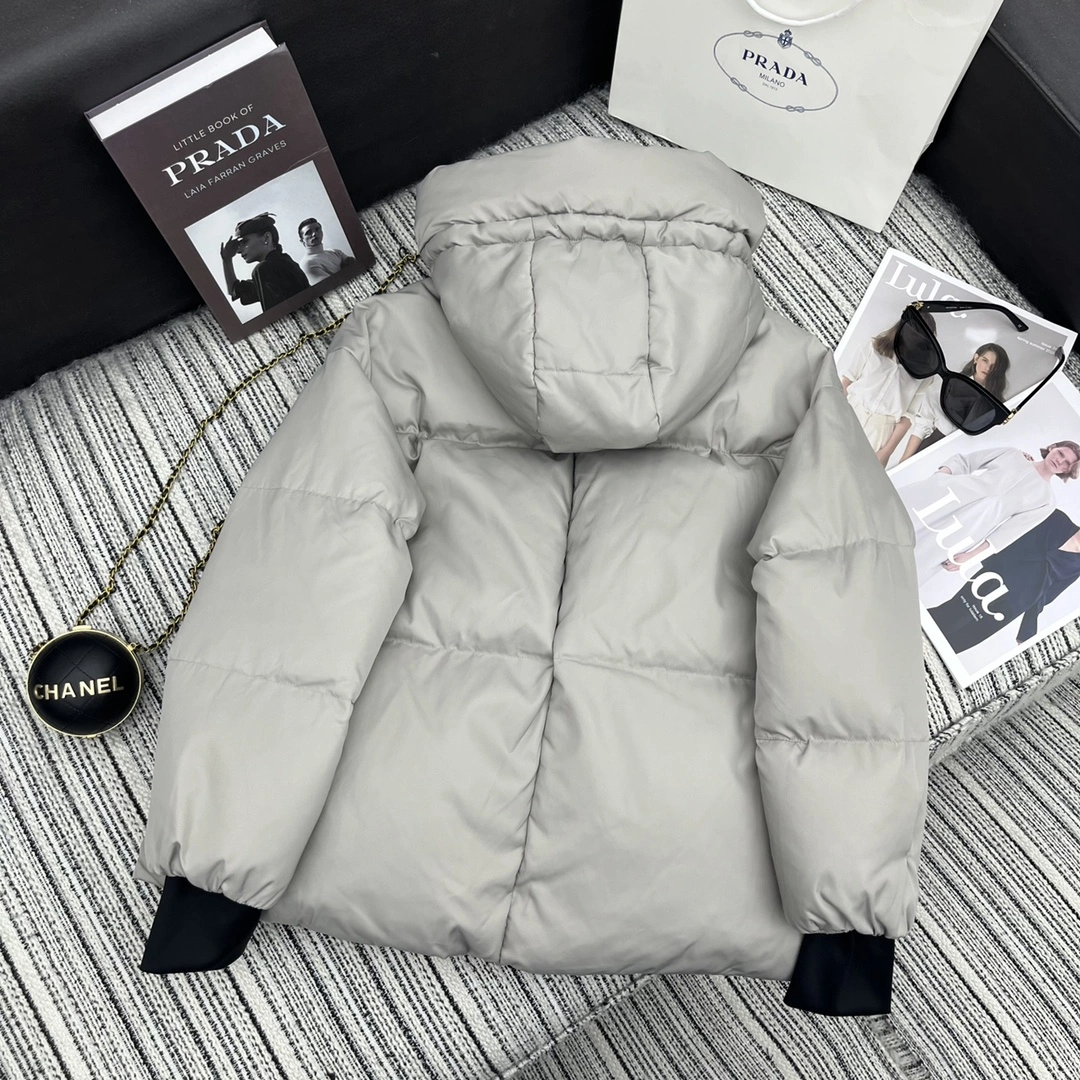 Prada Down Jackets Resilient 172771