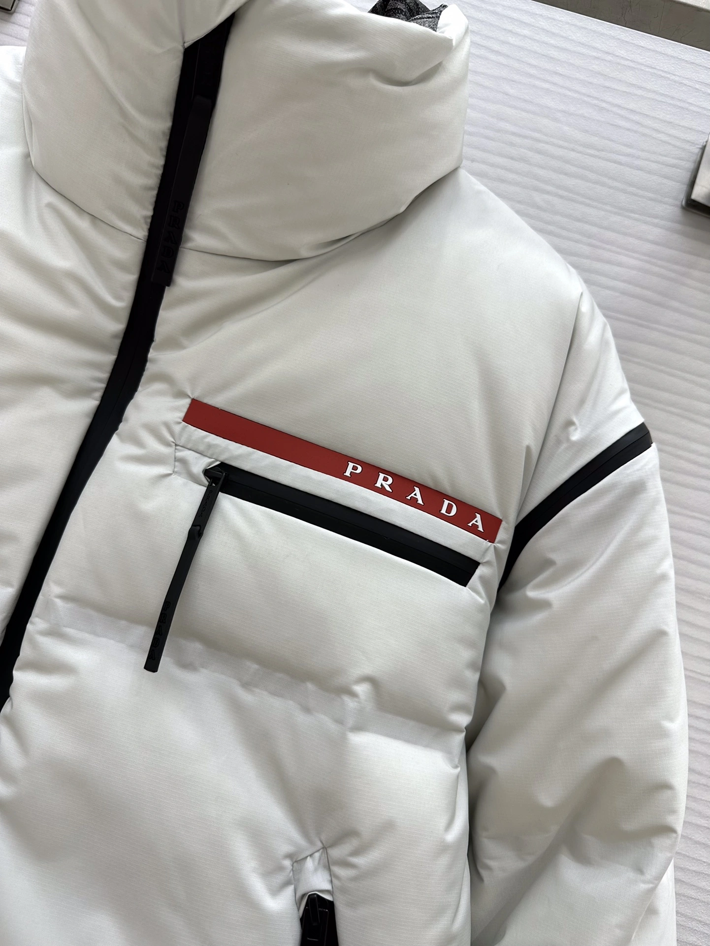 Prada Down Jackets DailyWear 172815