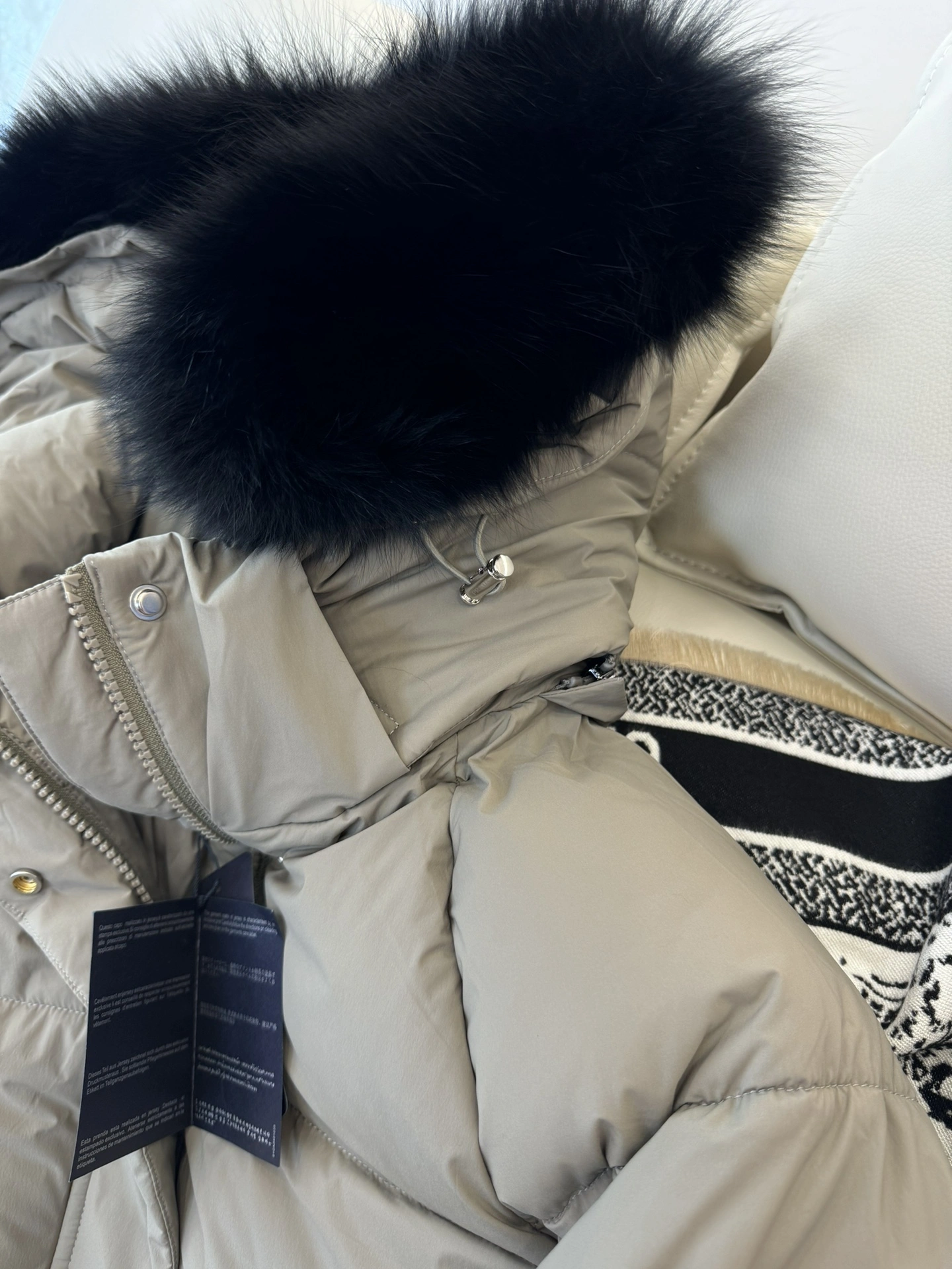 Prada Down Jackets ModernLook 172795