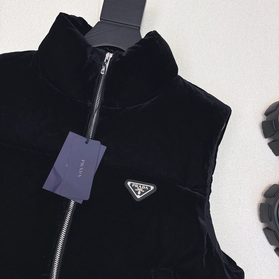 Prada Down Jackets Reliable 172760