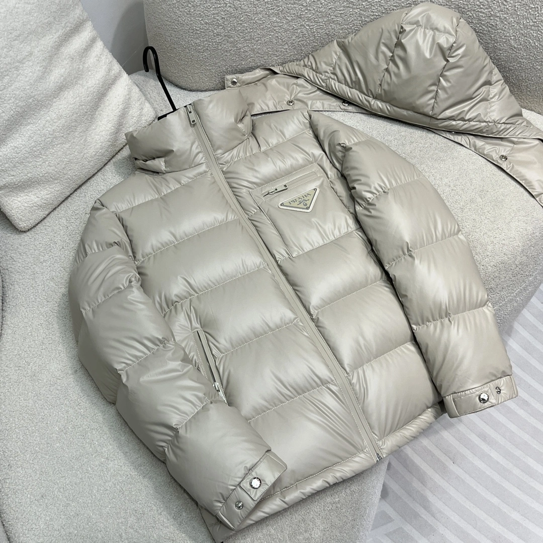 Prada Down Jackets Durable 172802