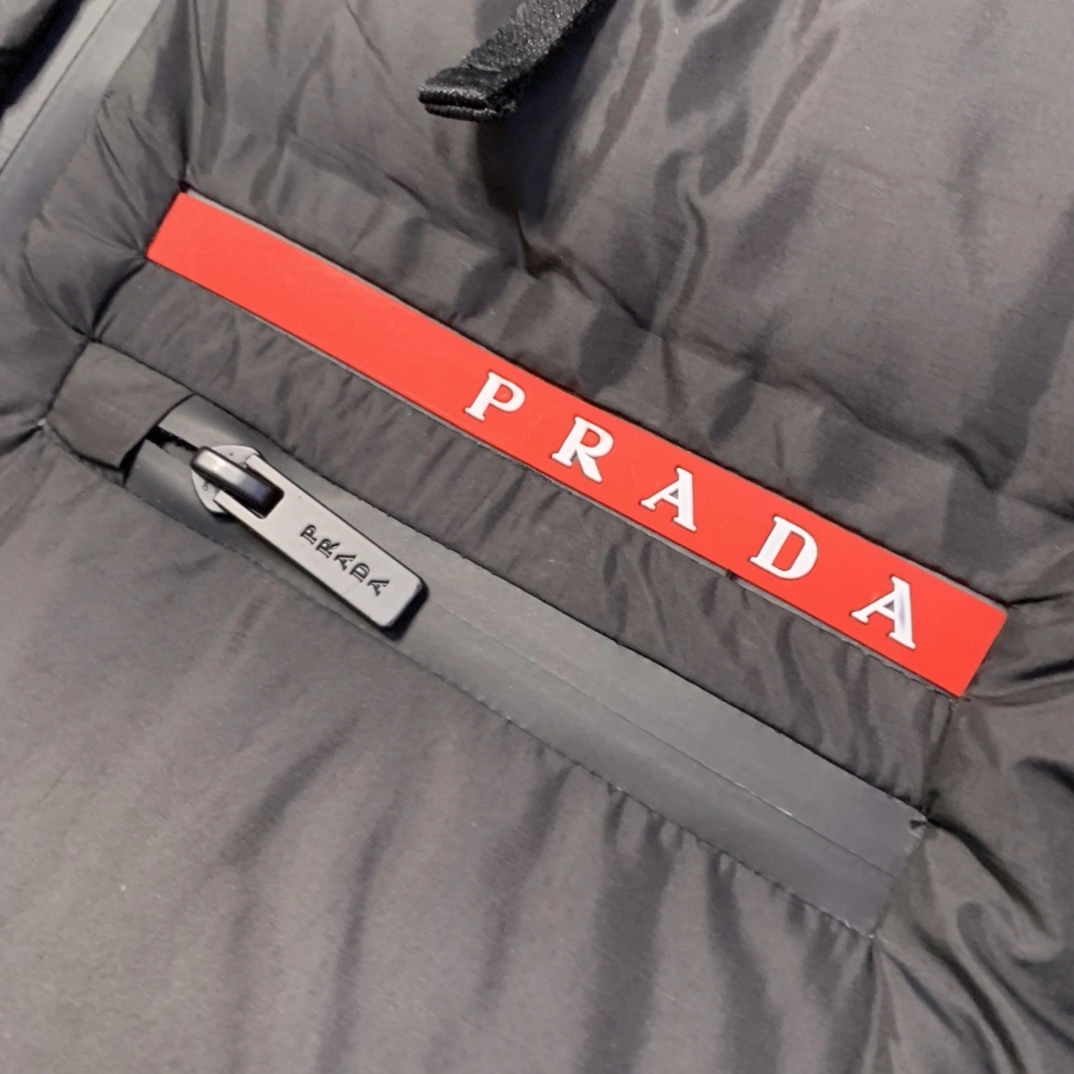 Sleek Prada Down Jackets 172753
