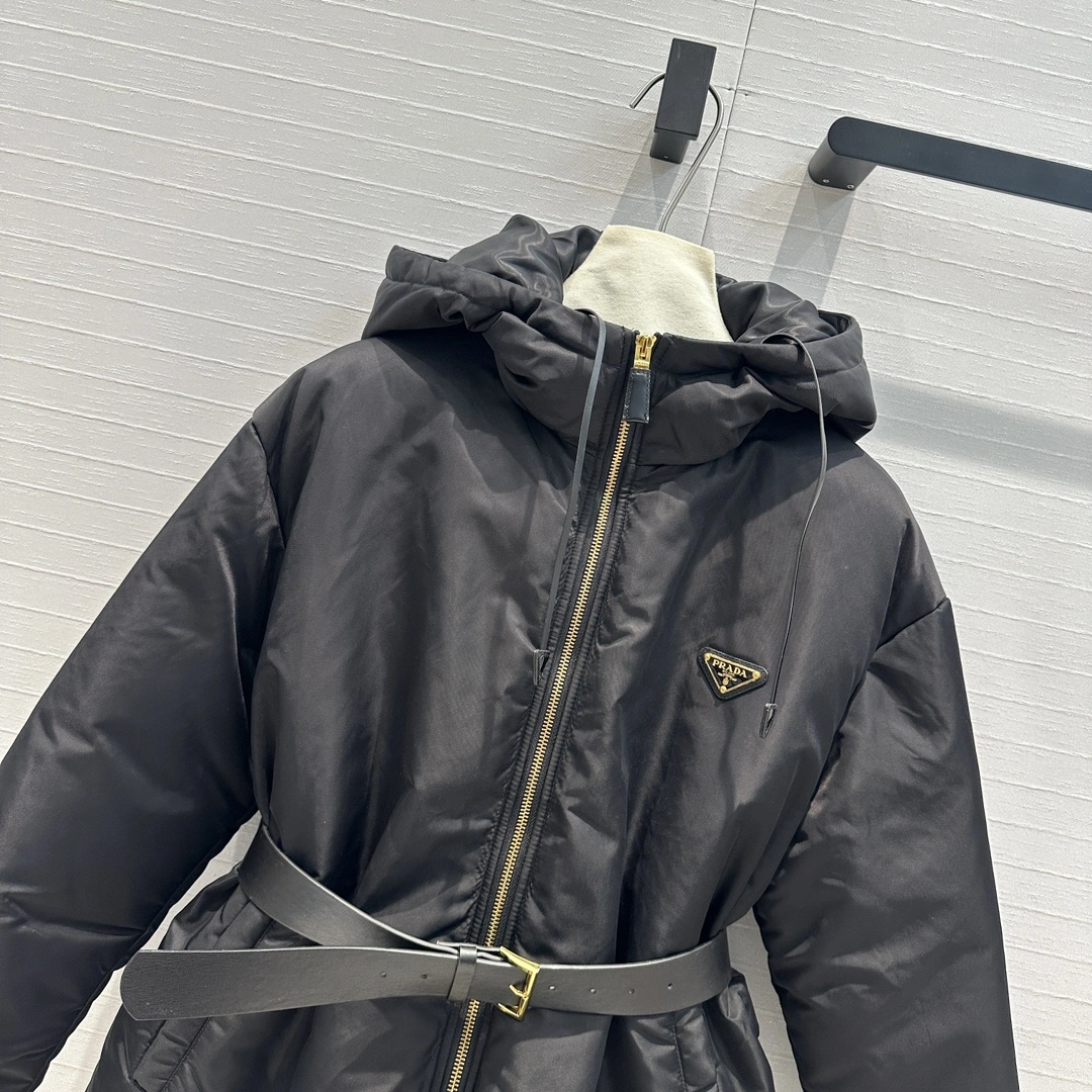 Snug Prada Down Jackets 172749