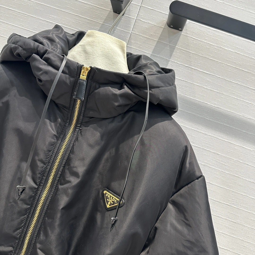 Snug Prada Down Jackets 172749