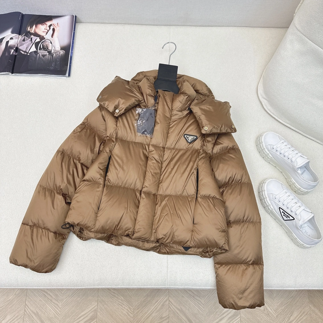 Prada Down Jackets Sporty 172750