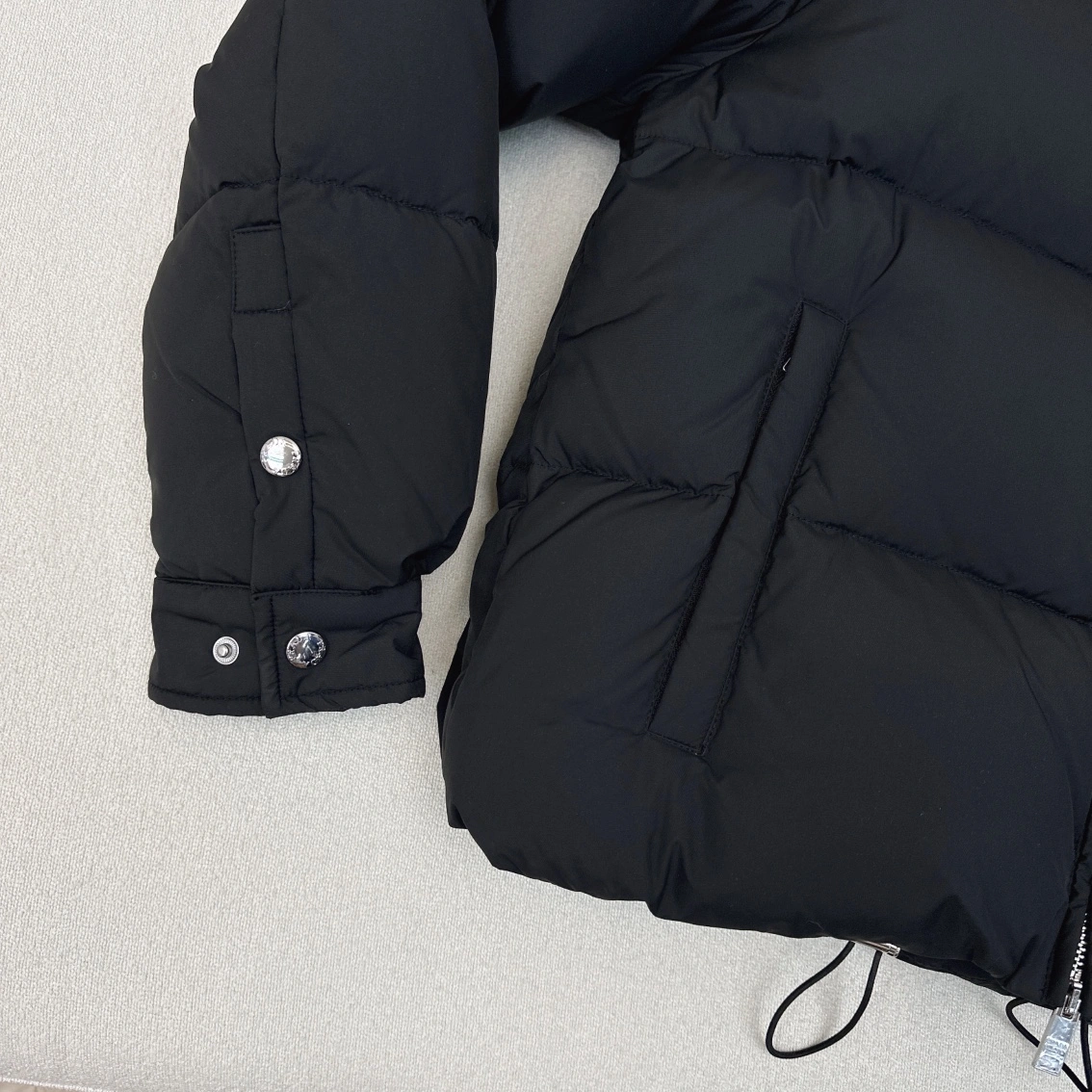 EasyMatch Prada Down Jackets 172745
