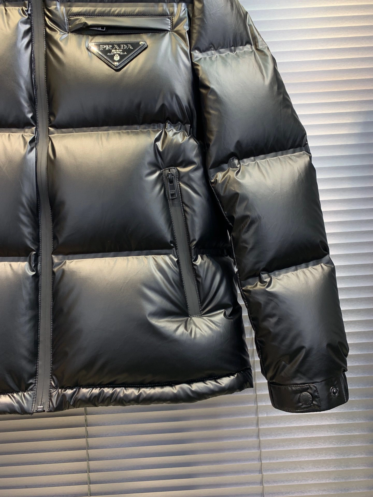 Breathable Prada Down Jackets 172741