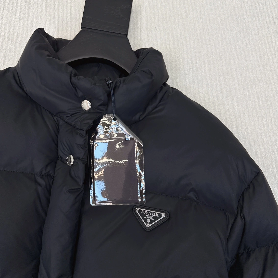 Prada Down Jackets Neat 172739