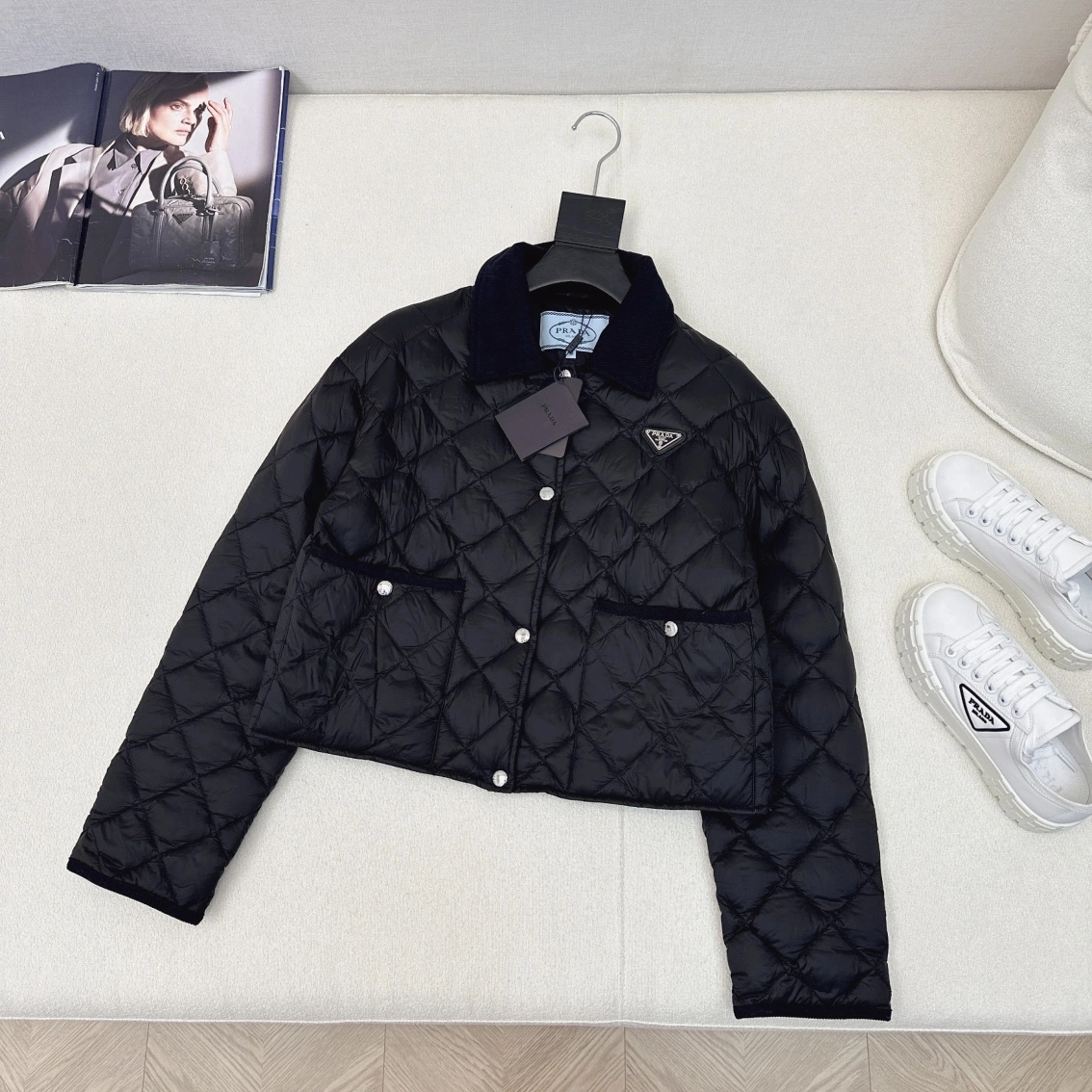 Elegant Prada Down Jackets 172735