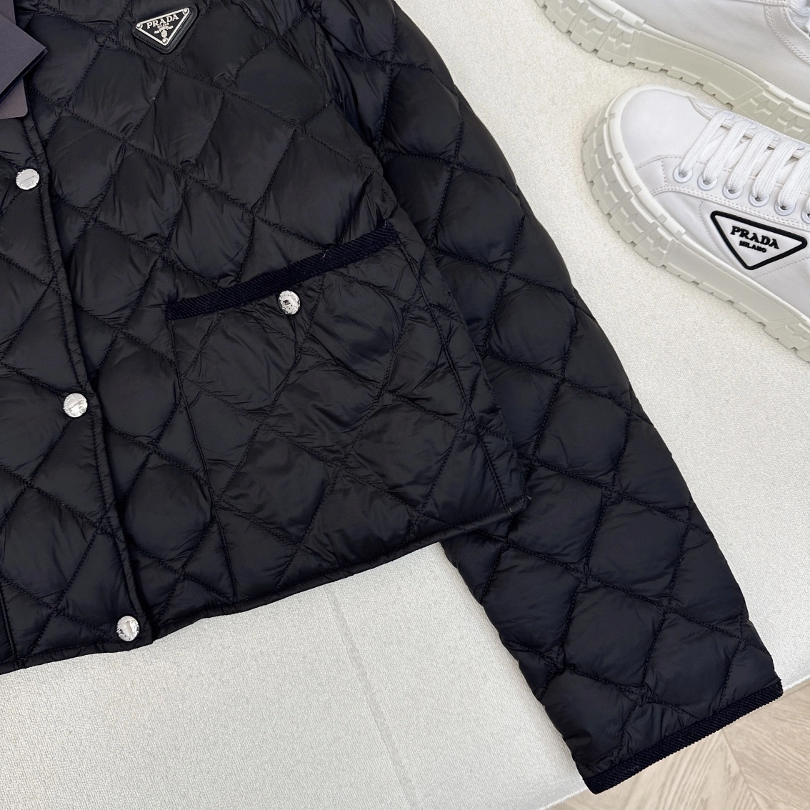Elegant Prada Down Jackets 172735
