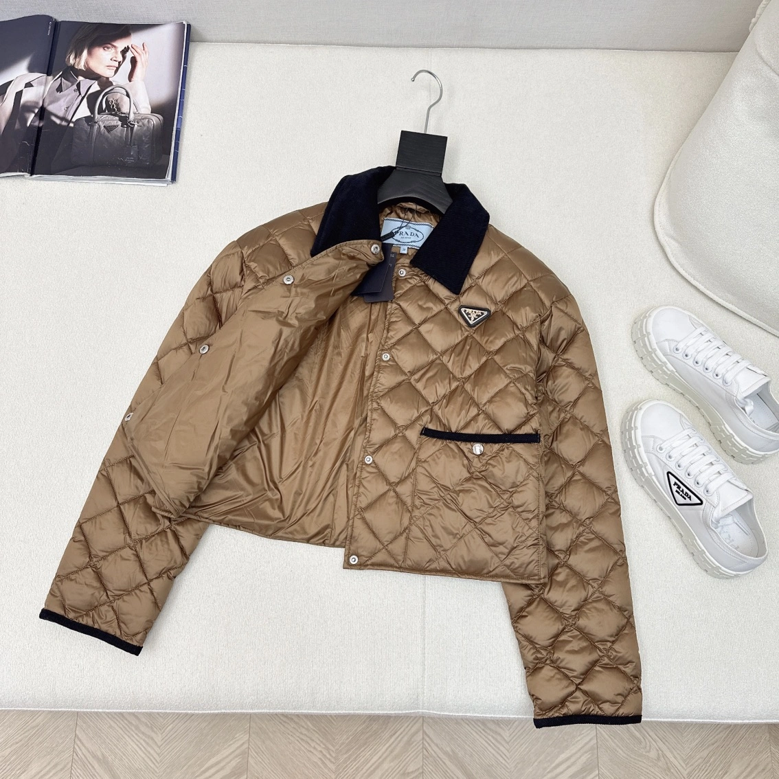 Trendsetting Prada Down Jackets 172734