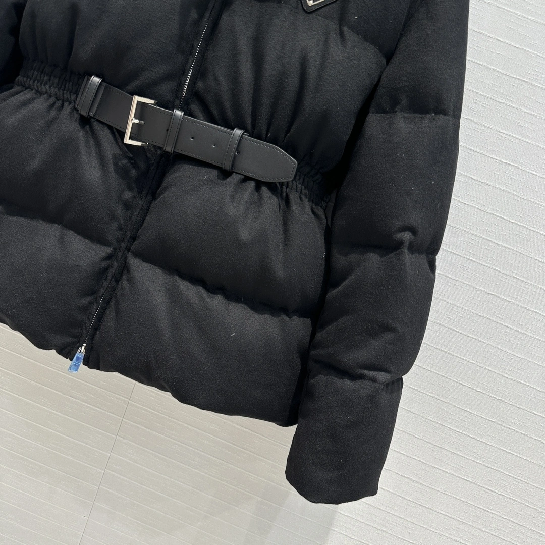 Prada Down Jackets Breathable 172724
