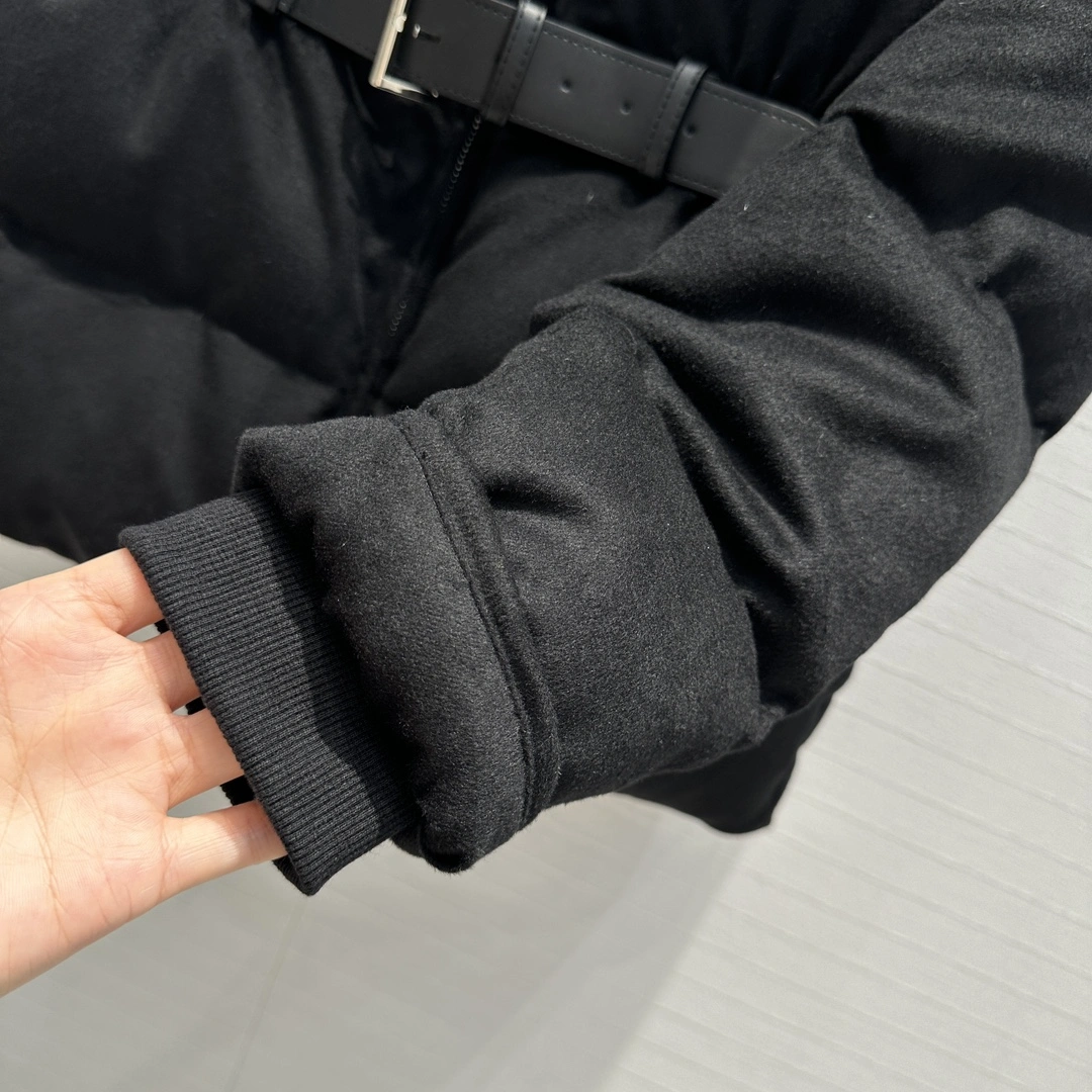 Prada Down Jackets Breathable 172724