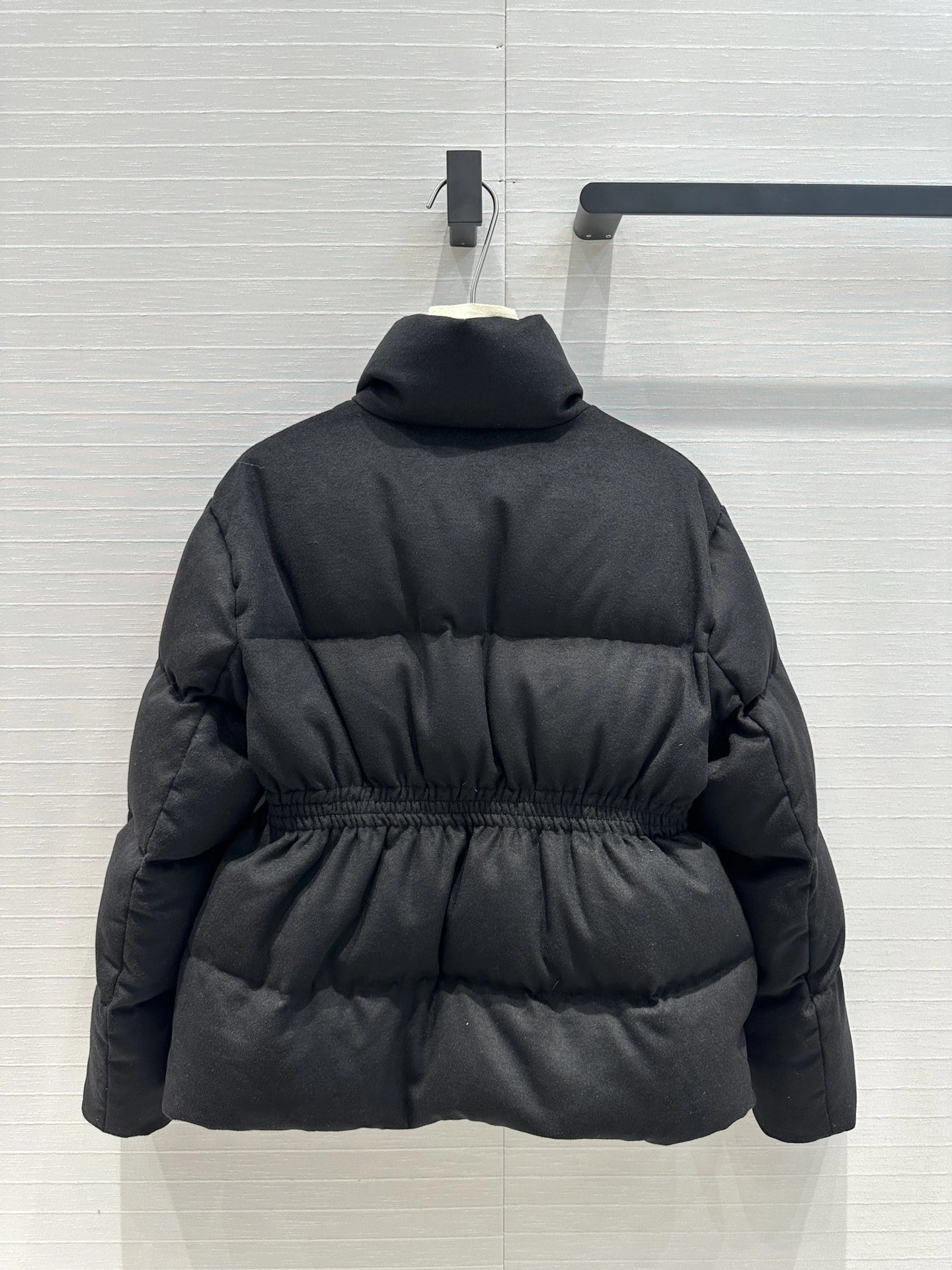 Prada Down Jackets Breathable 172724