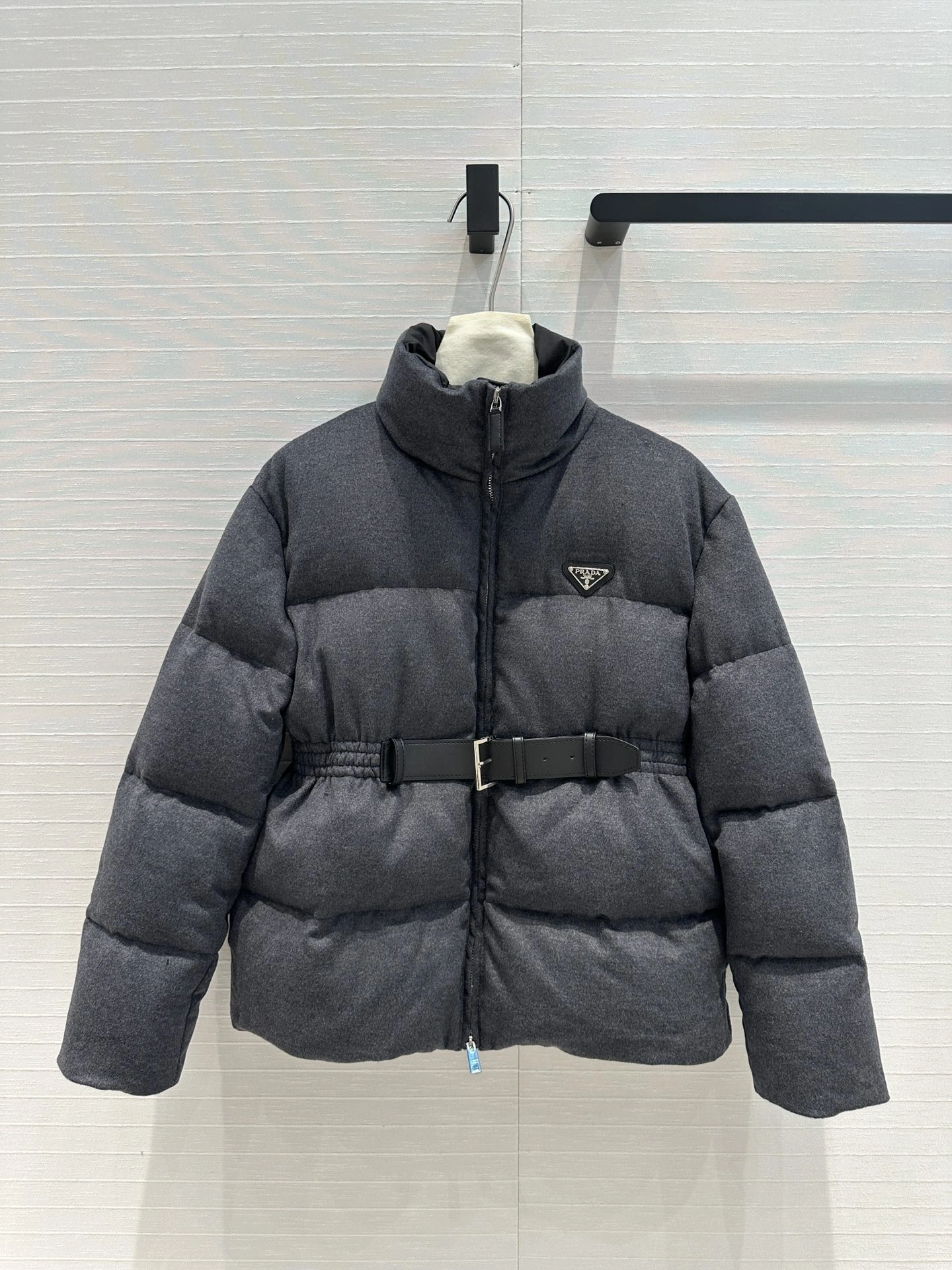 Prada Down Jackets Comfortable 172723