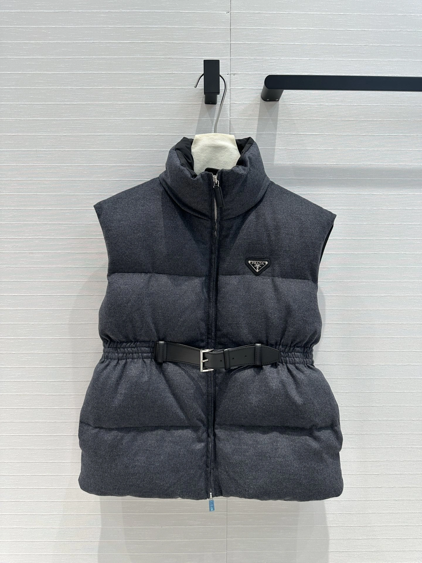 Prada Down Jackets Effortless 172720