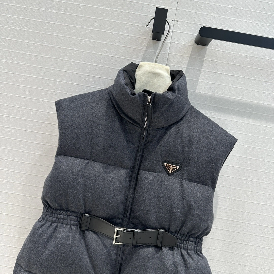 Prada Down Jackets Effortless 172720