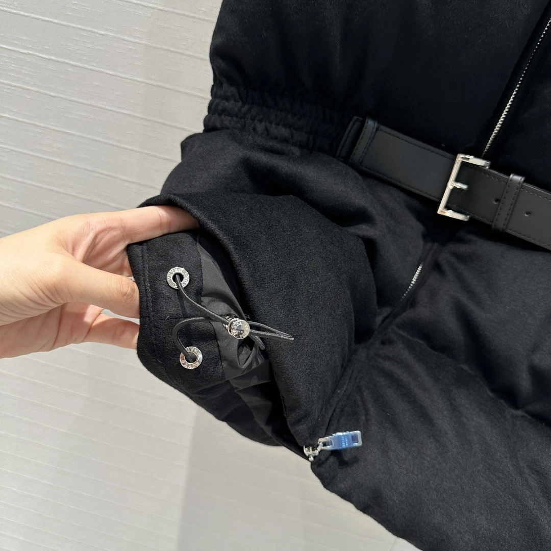 Effortless Prada Down Jackets 172718