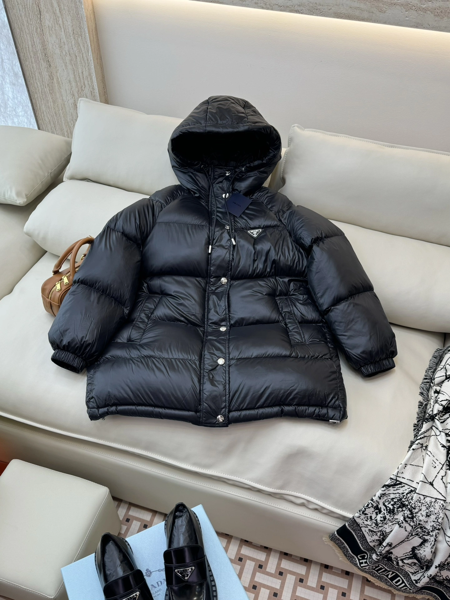 Vibrant Prada Down Jackets 172752