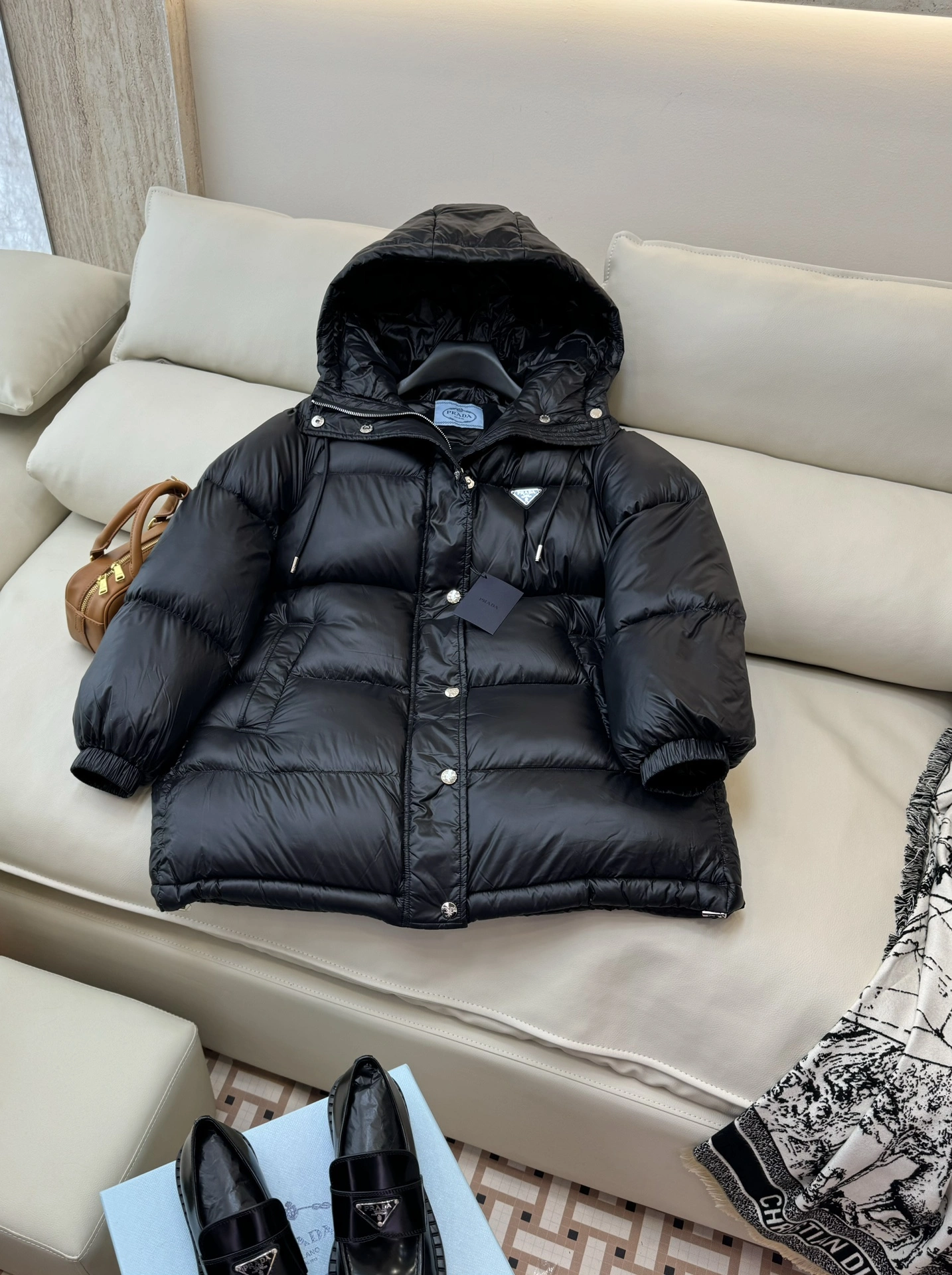 Vibrant Prada Down Jackets 172752