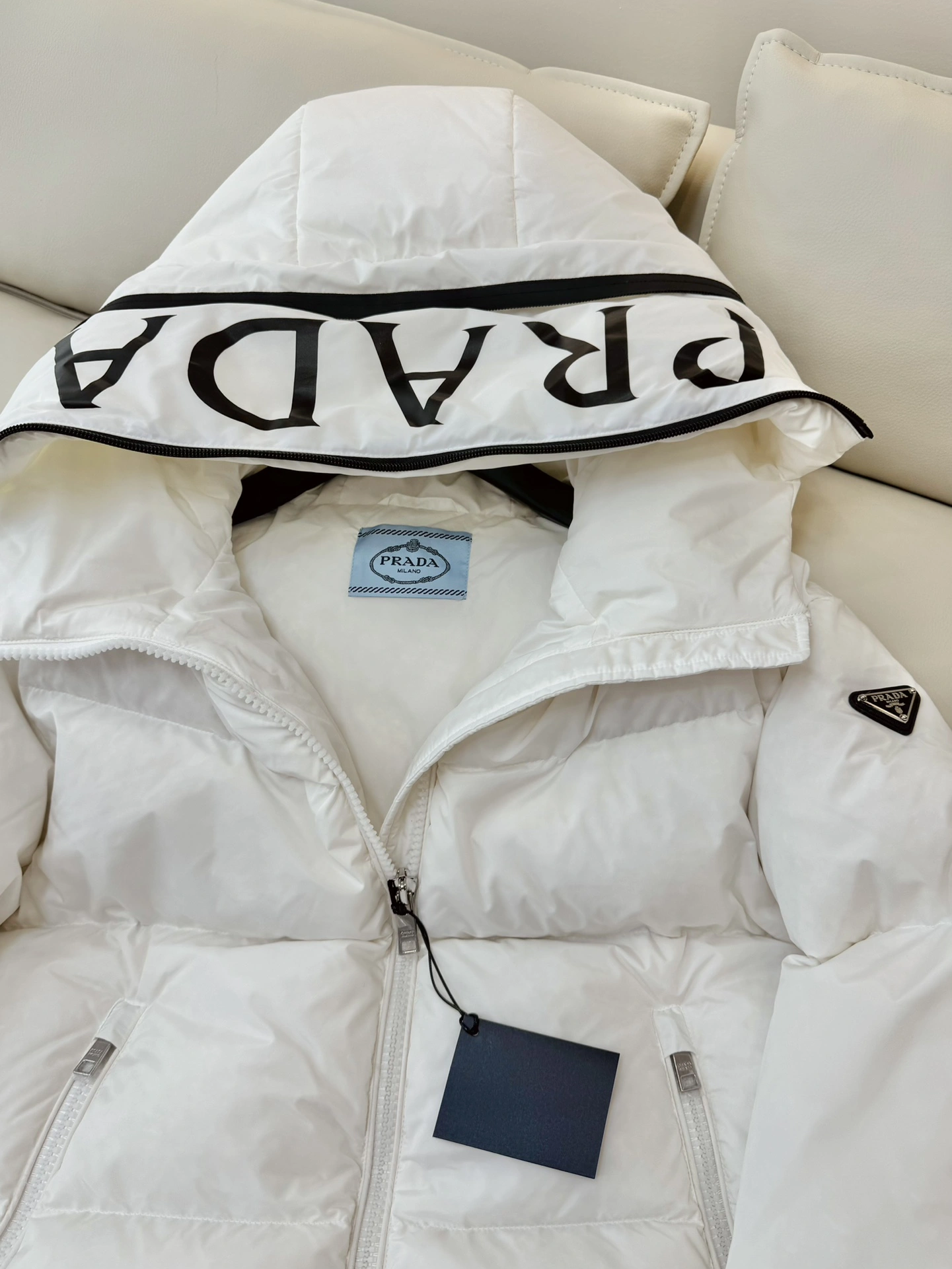 EasyMatch Prada Down Jackets 172715