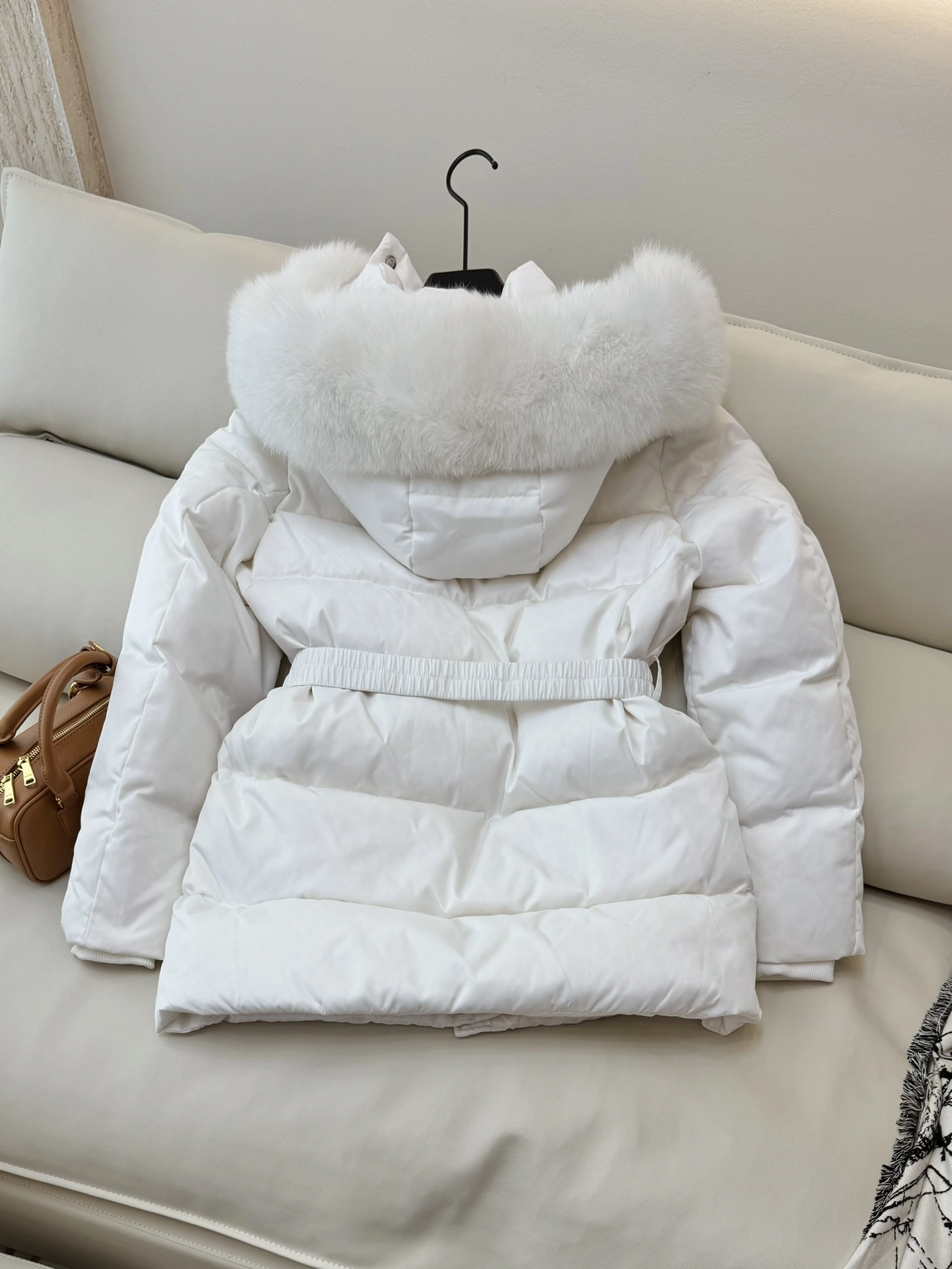 Prada Down Jackets Elegant 172710