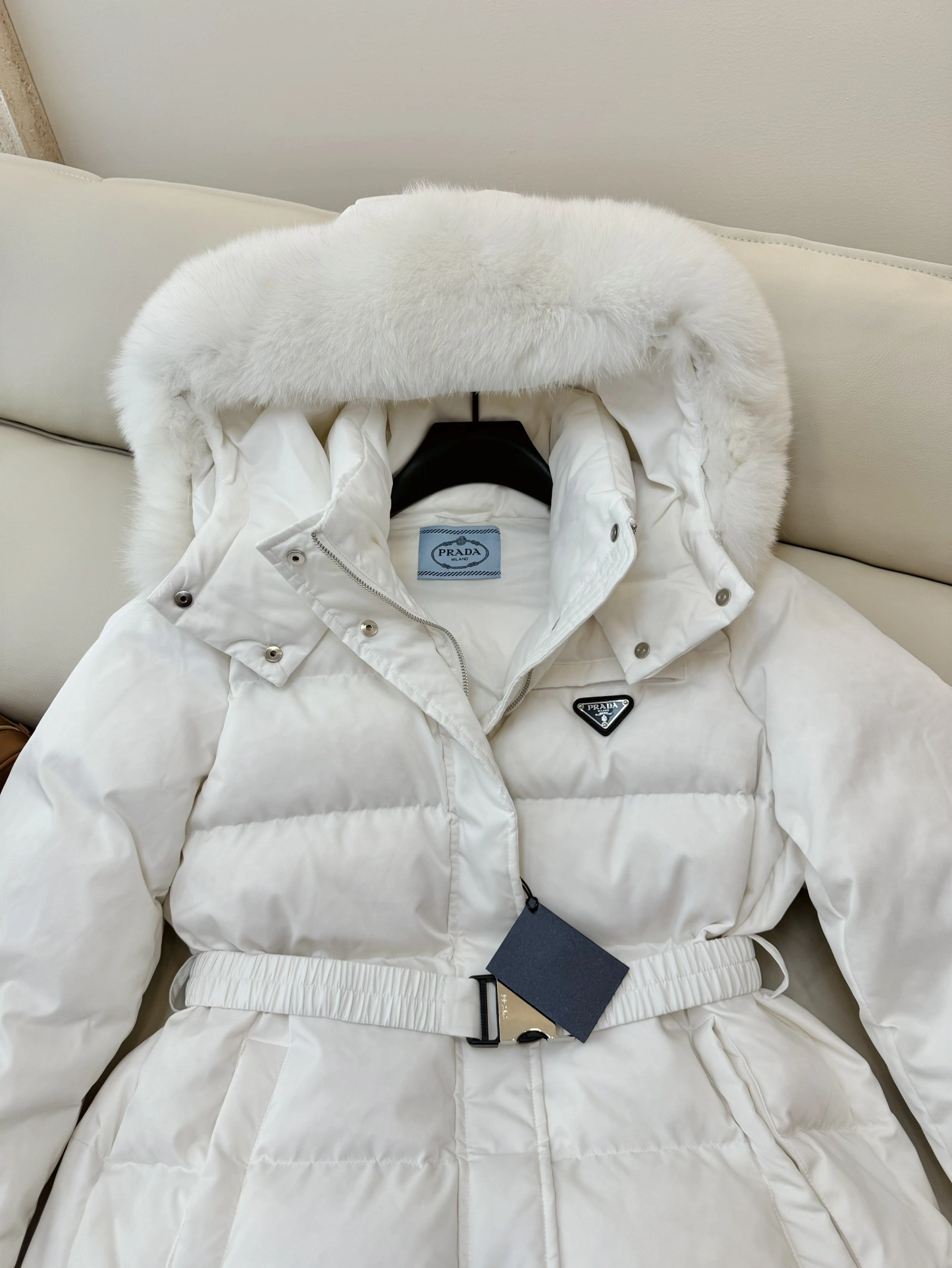 Prada Down Jackets Elegant 172710