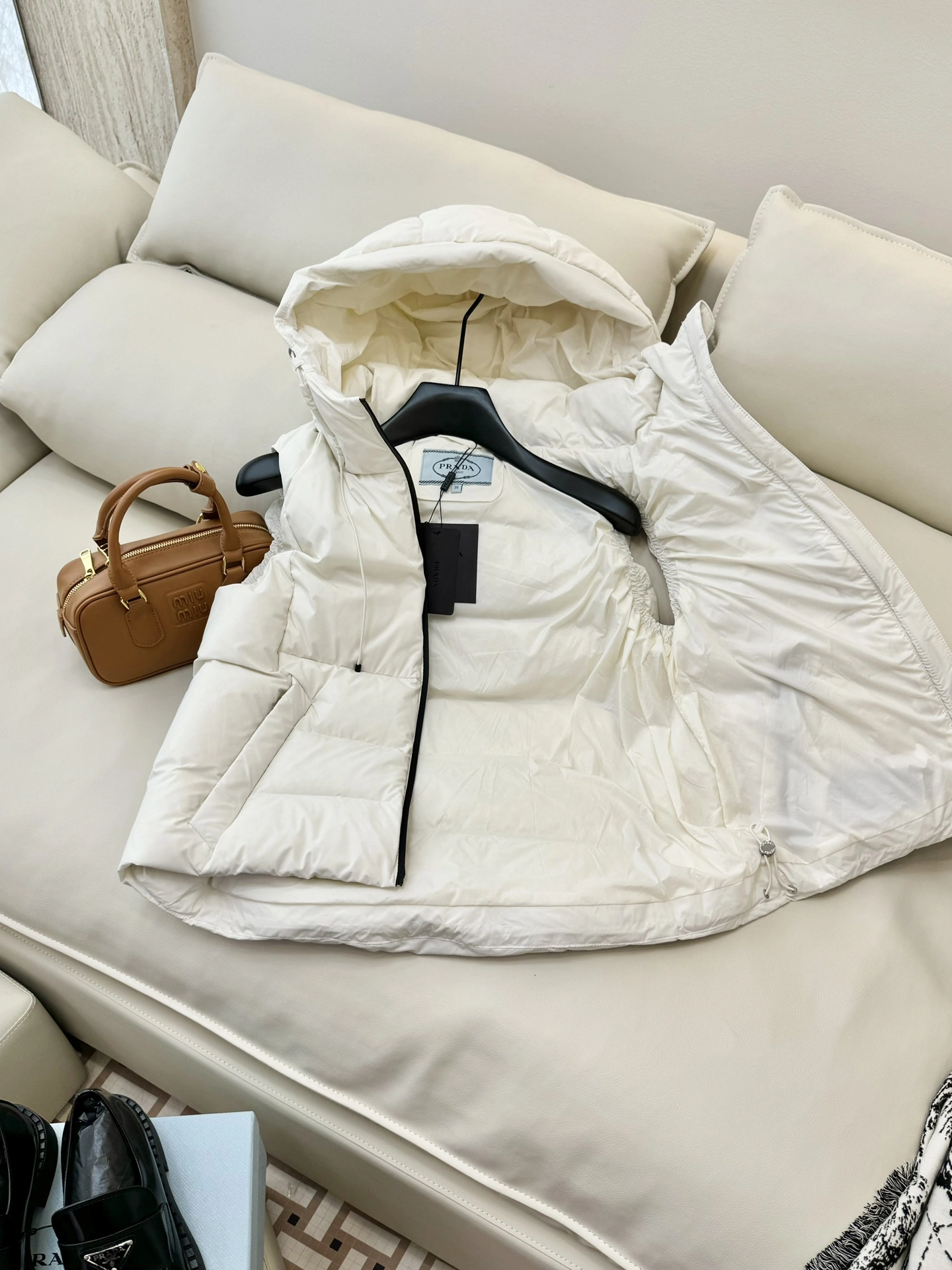 Prada Down Jackets ZipUp 172714