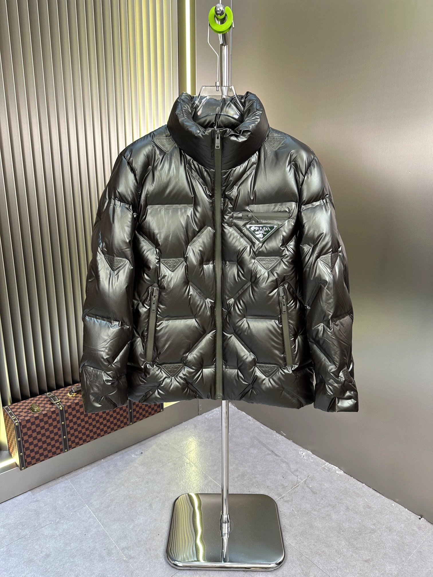 Prada Down Jackets FlexibleFit 172705