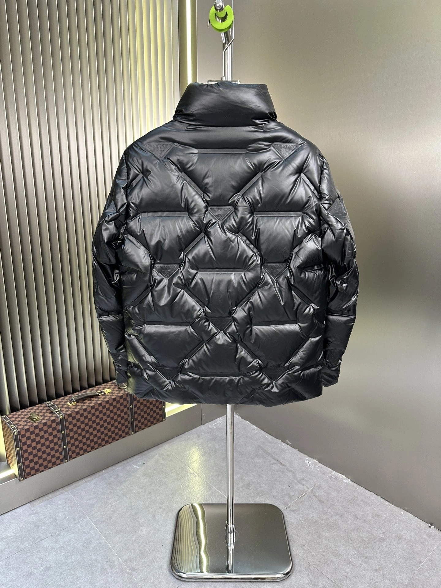 Prada Down Jackets FlexibleFit 172705