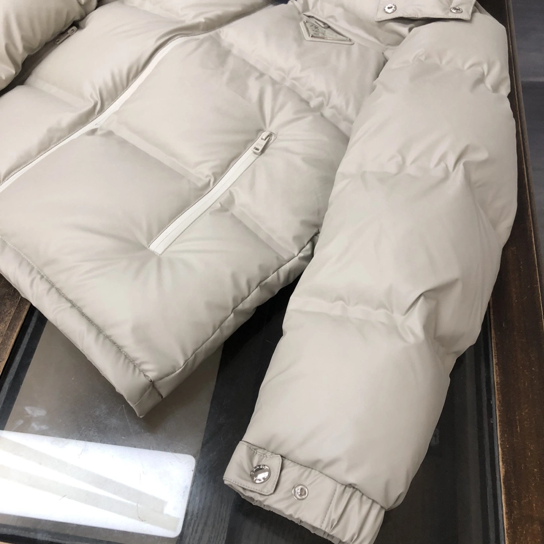 Flexible Prada Down Jackets 172709