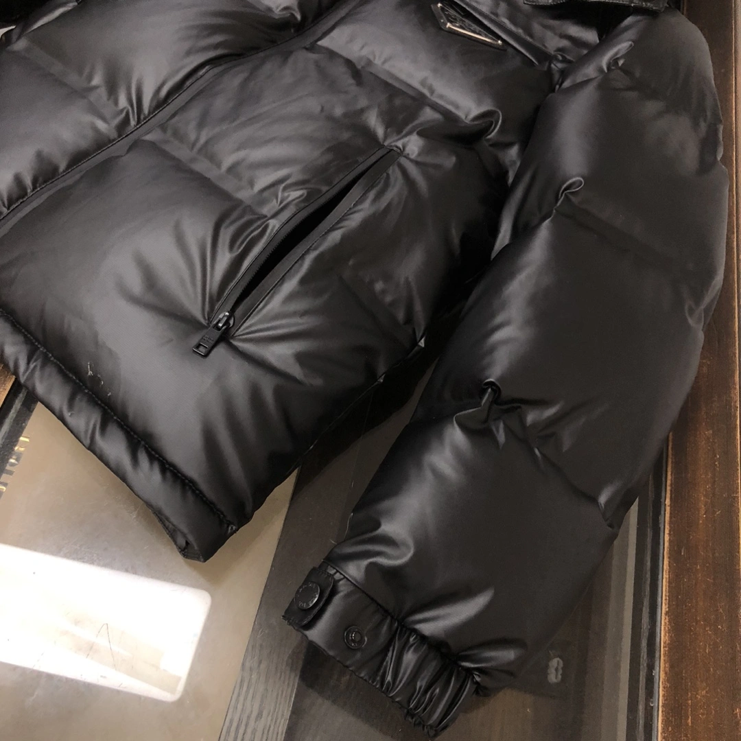 OdorResistant Prada Down Jackets 172702