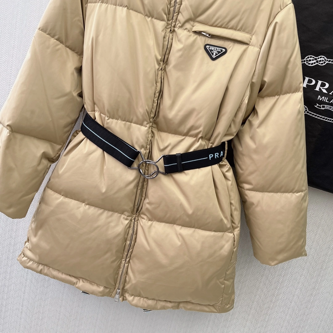 SmoothTexture Prada Down Jackets 172696