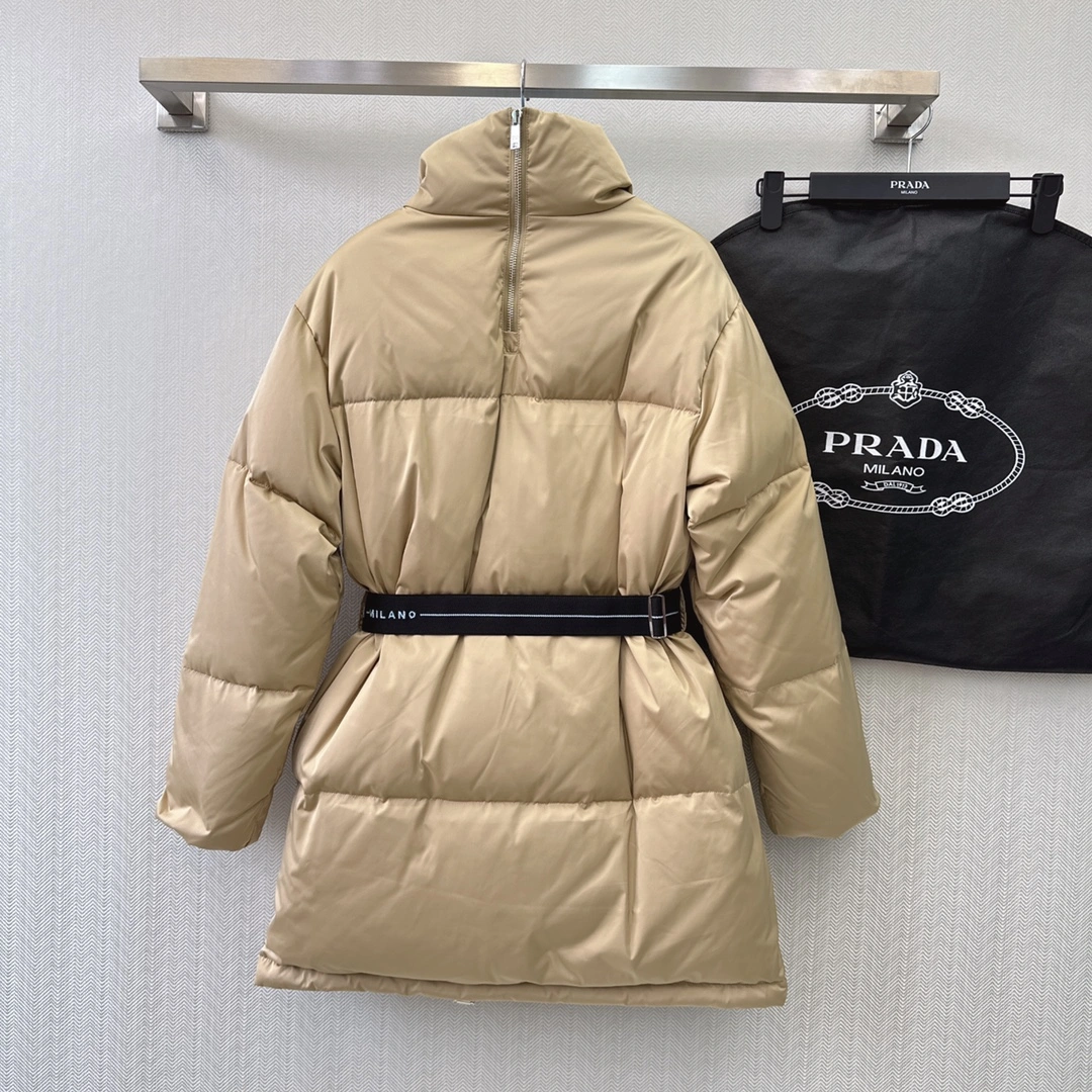 SmoothTexture Prada Down Jackets 172696
