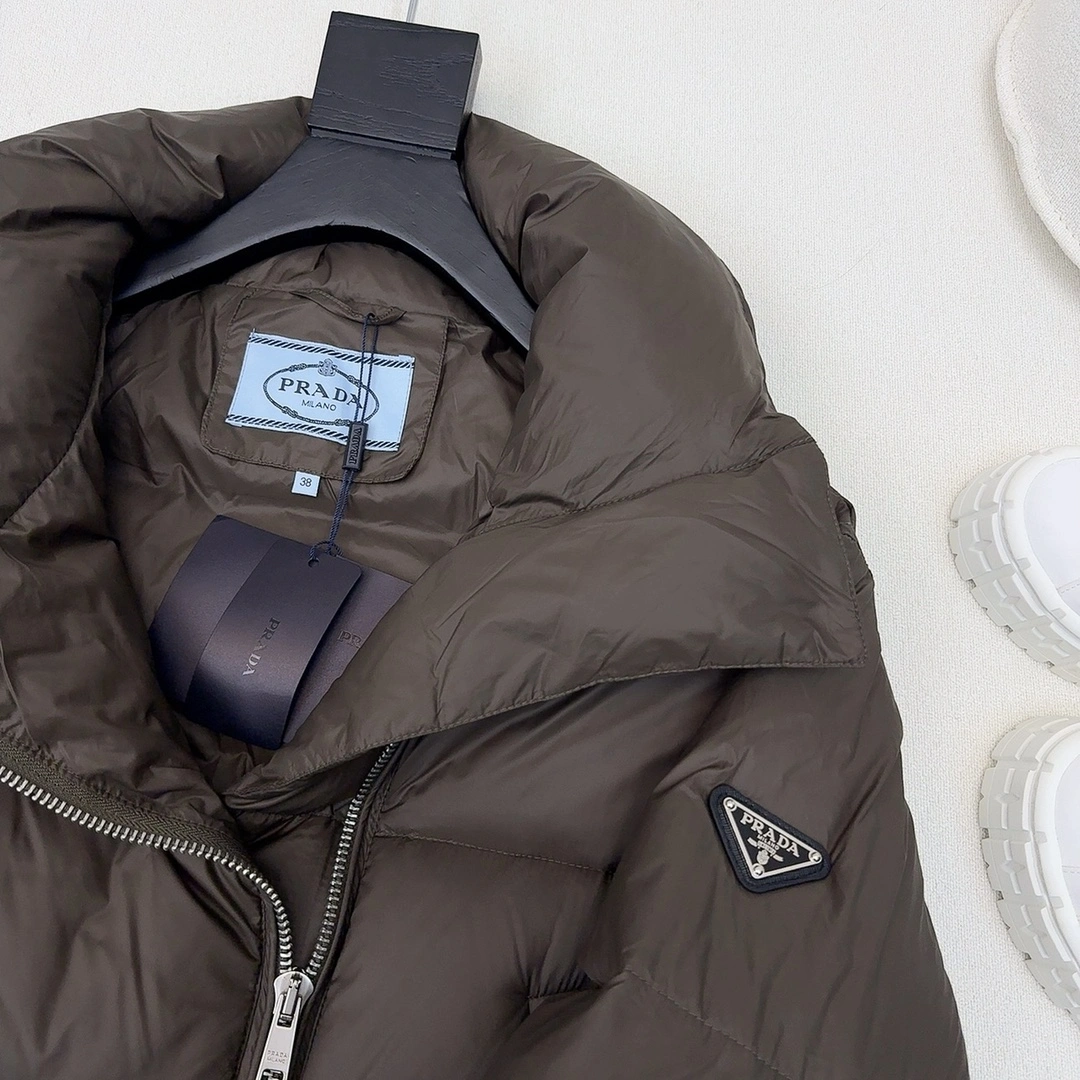 Prada Down Jackets RelaxedFit 172686