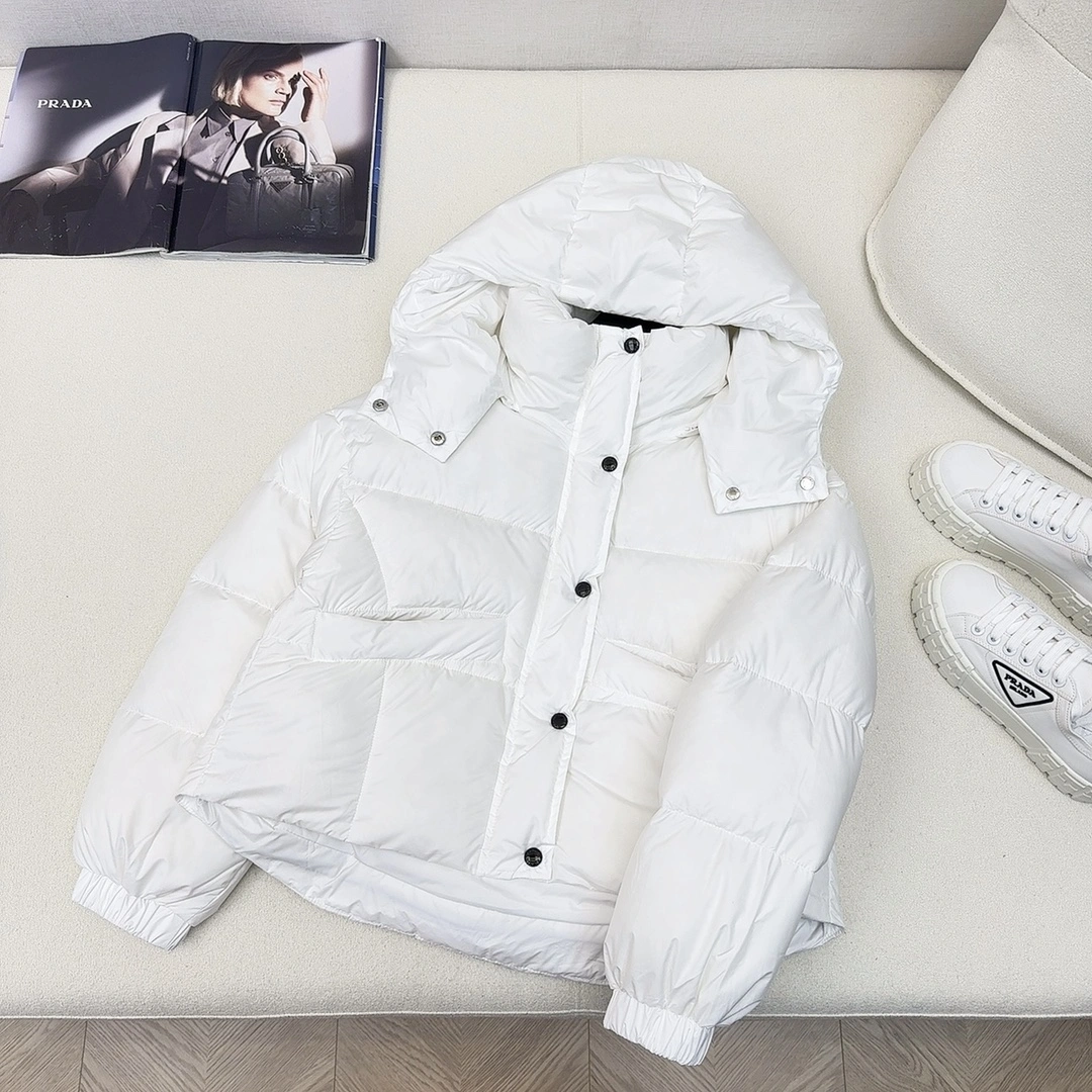 Snug Prada Down Jackets 172763