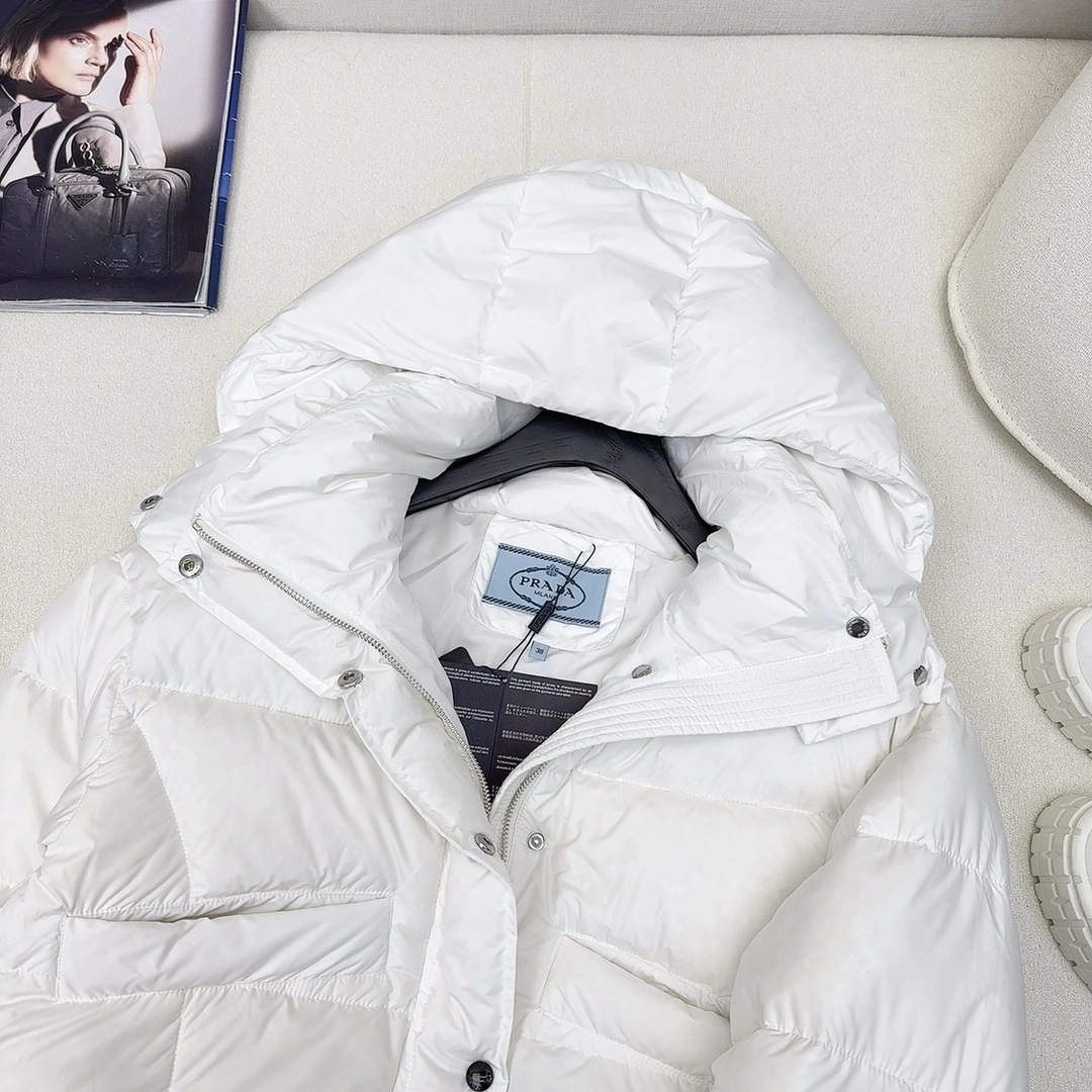 Snug Prada Down Jackets 172763