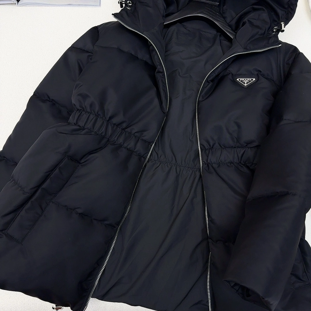 Snug Prada Down Jackets 172681