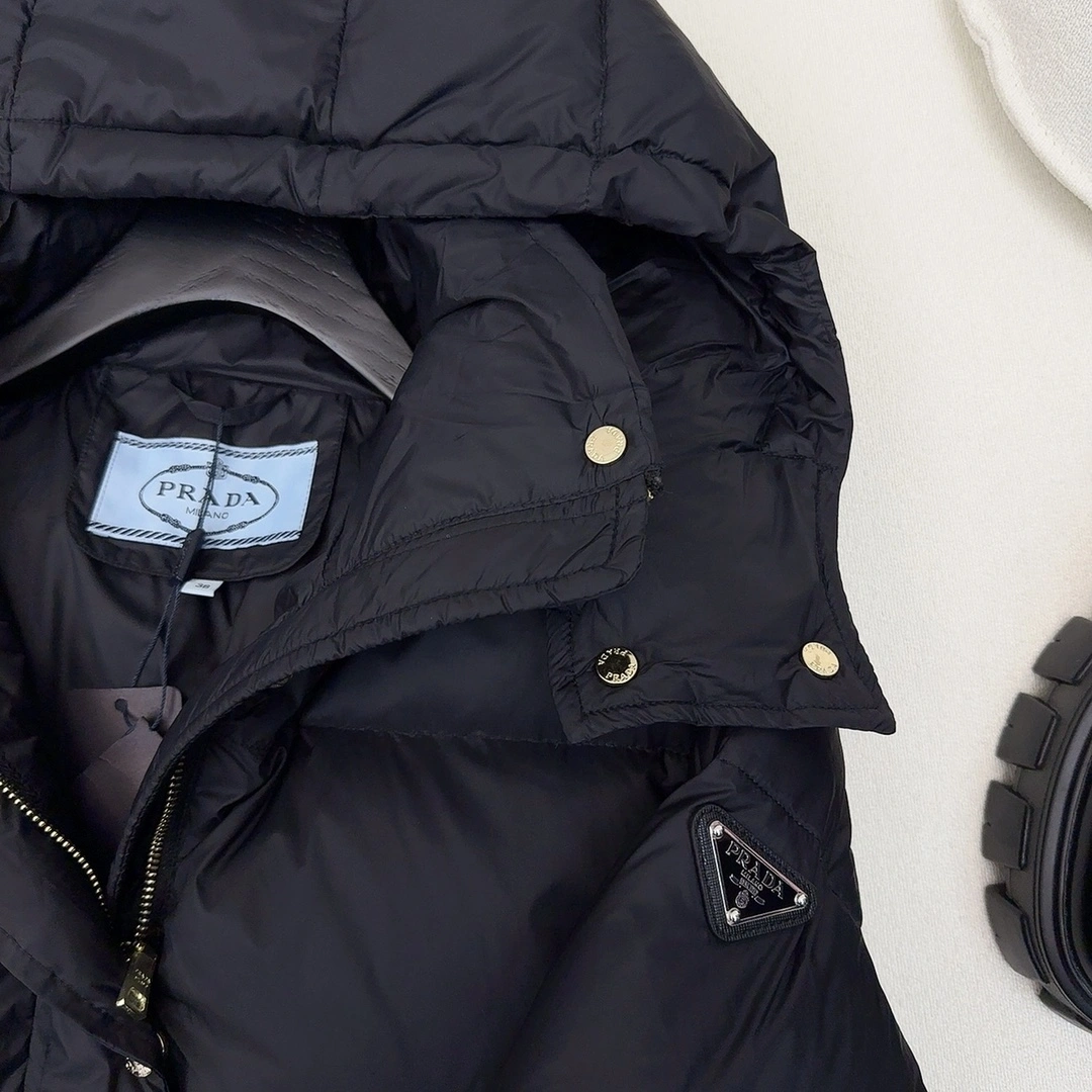 Sleek Prada Down Jackets 172675
