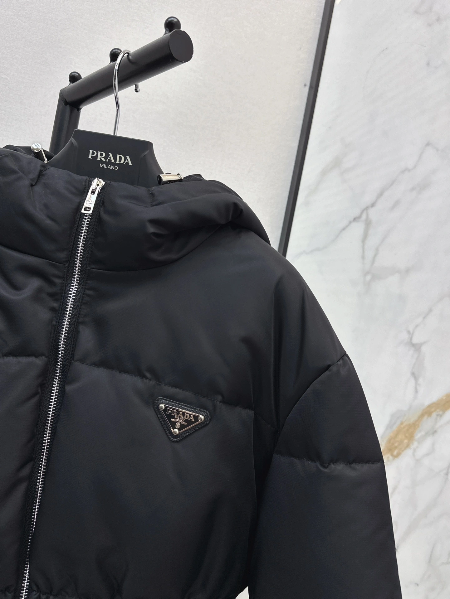 Prada Down Jackets EasyMatch 172674