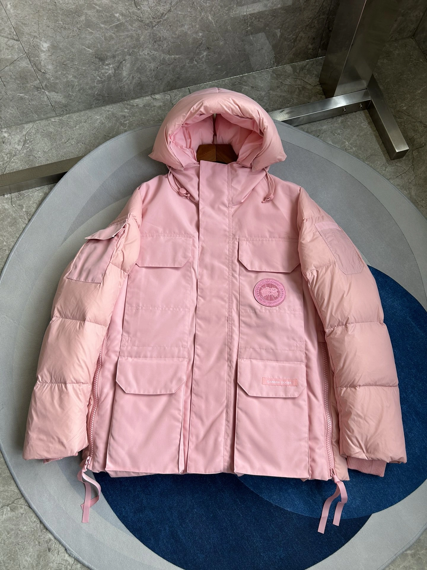 Prada Down Jackets Cozy 172676