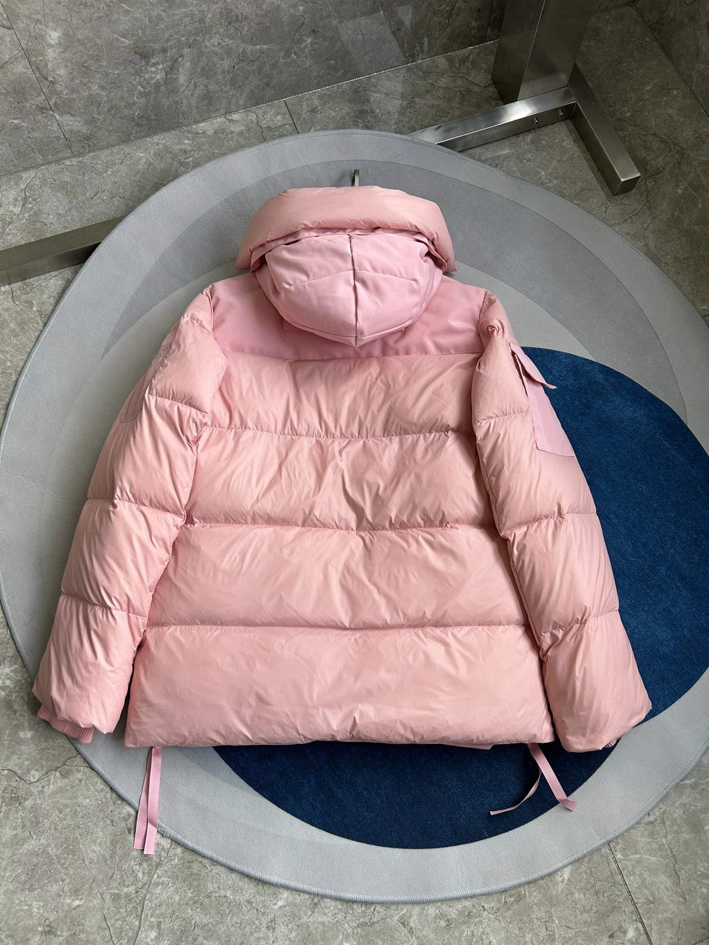 Prada Down Jackets Cozy 172676