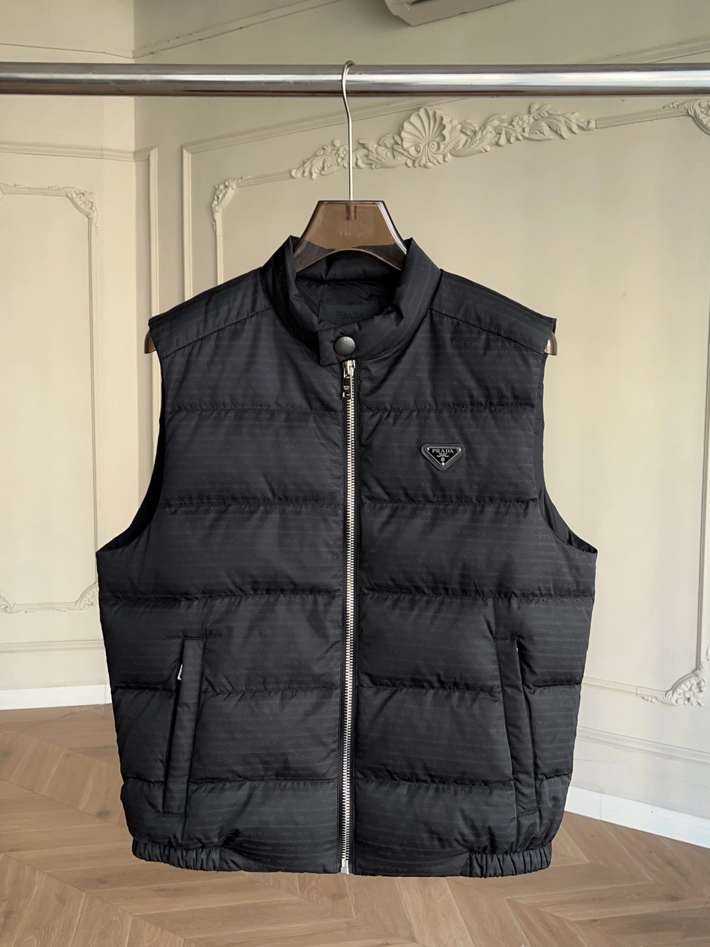 Durable Prada Down Jackets 172669
